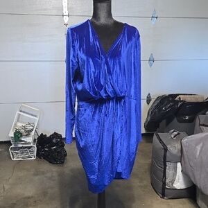 Glam Royal Blue Long Sleeve Velvel Surplice Dress